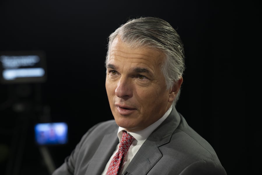 UBS considers sale, acquisition and other options for its asset management business
