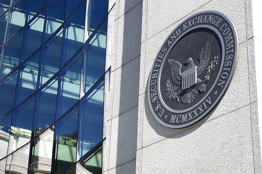 Regulators must scrutinize advice by insurance agents