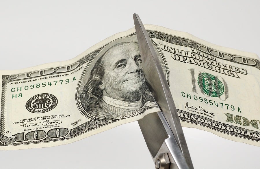 Price war expands as Fidelity cuts fees for target-date funds