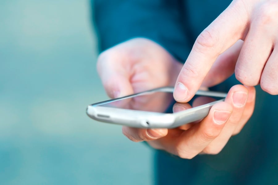 Why the public is still leery of online brokerages