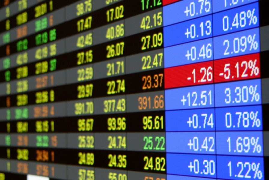 Wealthy investors loving U.S. stocks