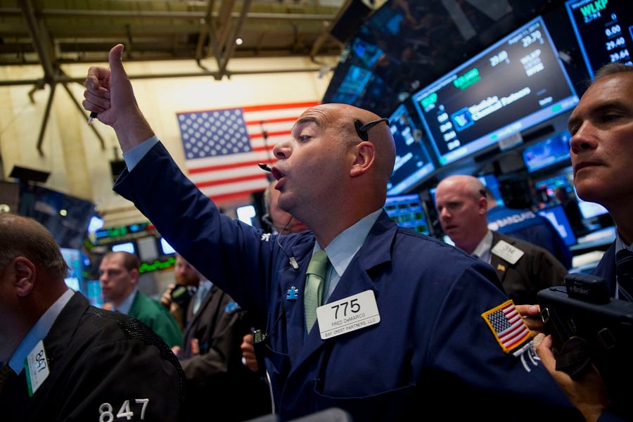 Stocks' reaction to rising rates offers clue to future