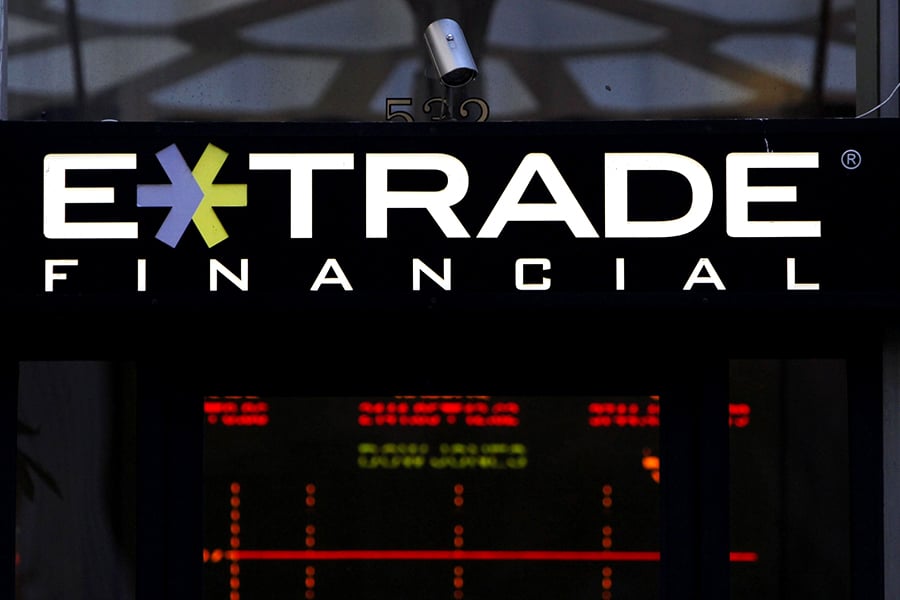 ETrade hints at commission cuts on social media