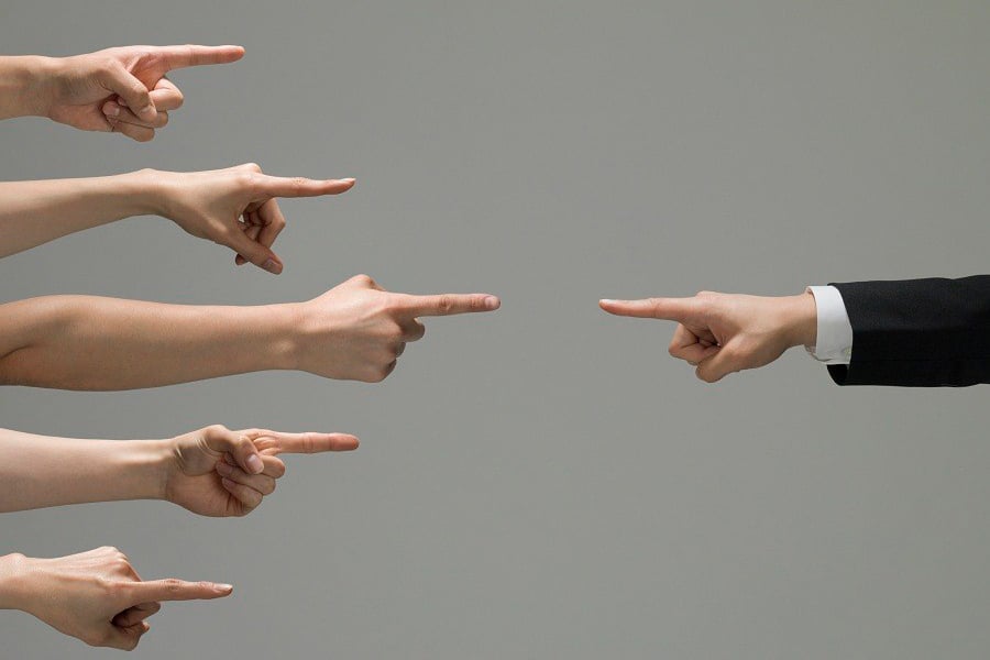 As Ladenburg Thalmann explores sale, one of its B-Ds is hit with GPB investor complaints