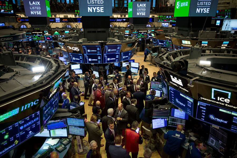 Stocks plunge most since financial crisis