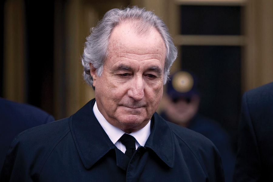 Bernie Madoff, mastermind of giant Ponzi scheme, dies at 82