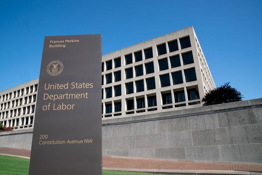 DOL tones down Trump-era statements on PE in 401(k)s