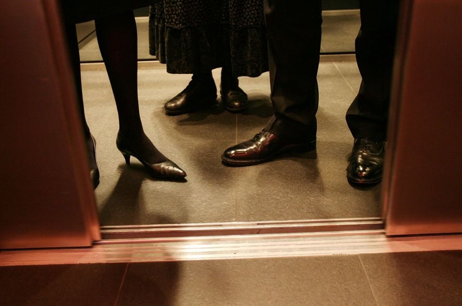 Strong job market not enough to calm nervous employees