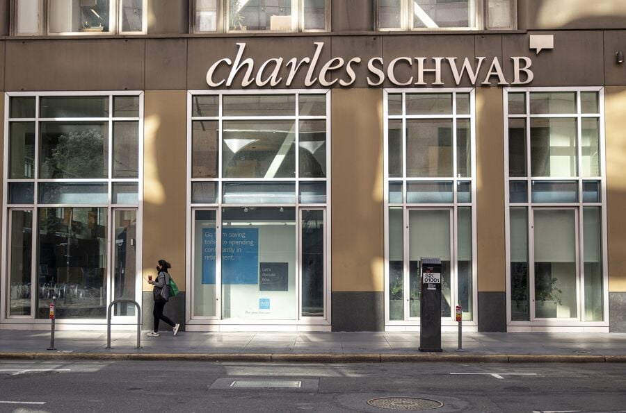 Schwab says TD Ameritrade deal causing retail, advisory attrition