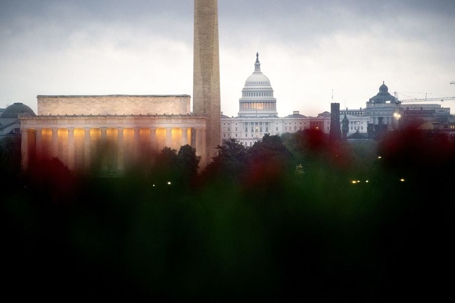 Advisors give here-we-go-again shrug to potential government shutdown