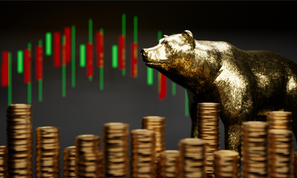 Investors turning more bearish on the market, more optimistic on the economy