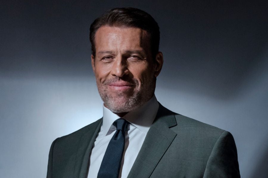 Tony Robbins praises private equity in his search for 'The Holy Grail of Investing'