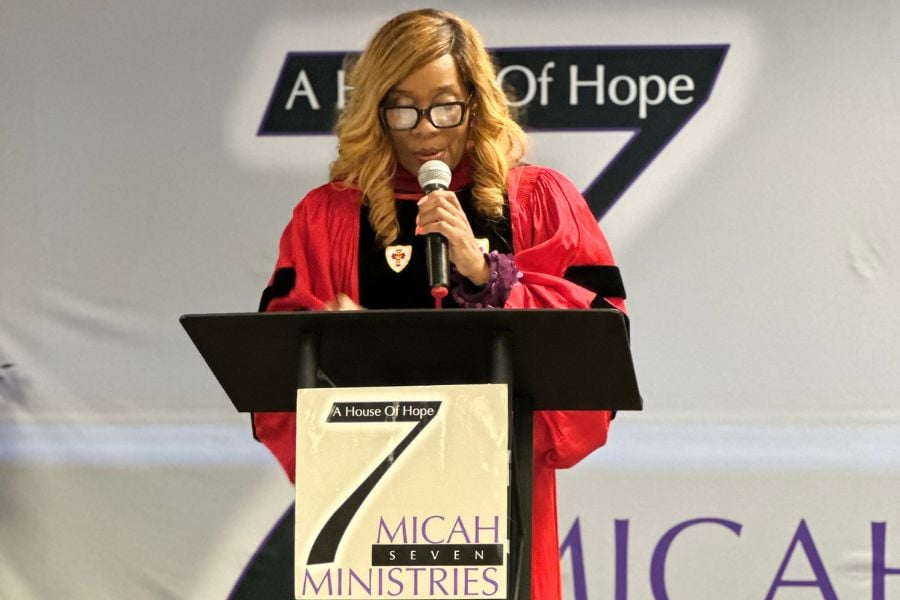 How to champion women in wealth-building conversations