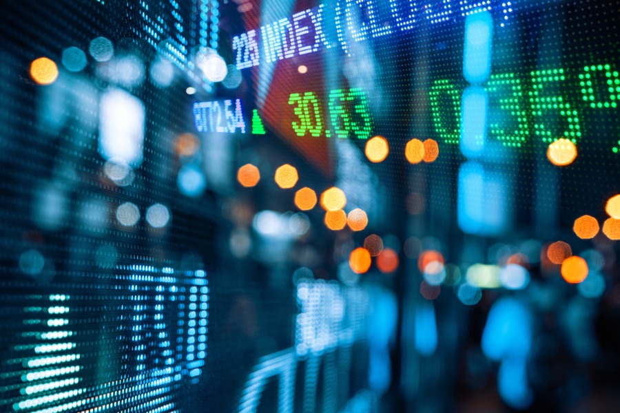 Equity funds rebound as investors shrug off August selloff