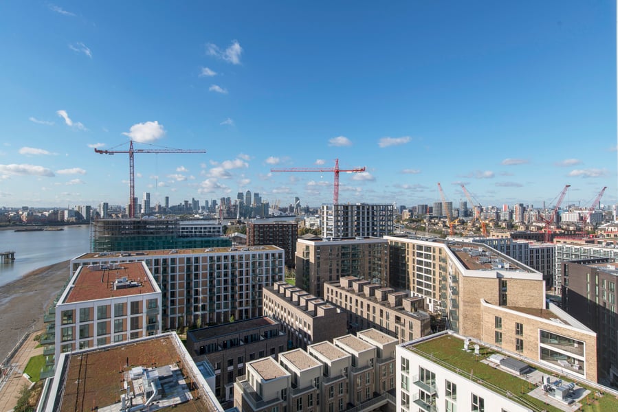 1,000homes now completed at London's Royal Wharf