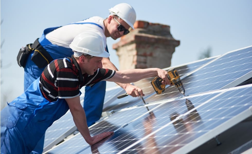 UK Finance welcomes Labour's solar panel initiative