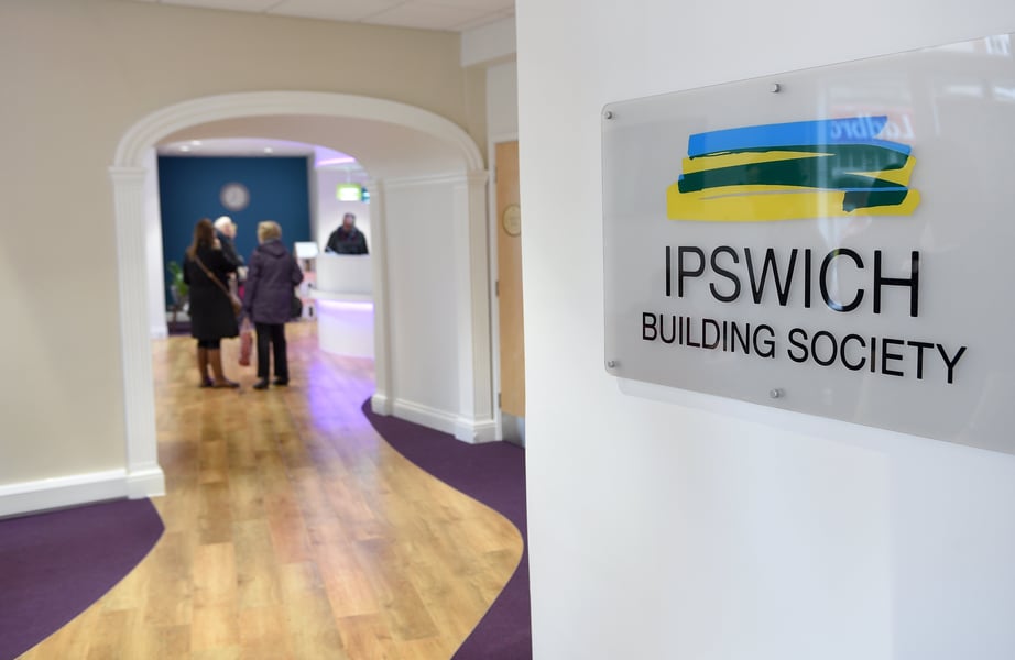 Ipswich resumes lending up to 90% LTV
