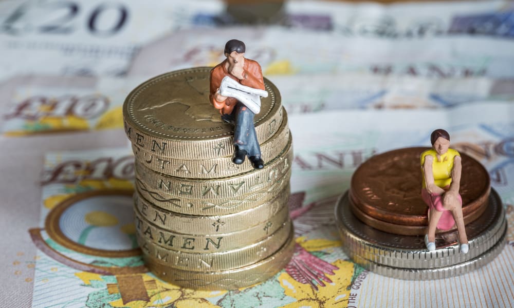 Gender pay gap adds eight months to the wait for first home