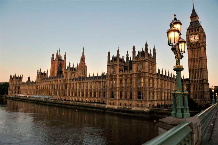 Midlands Asset Finance to contribute to 2017 Parliamentary Review