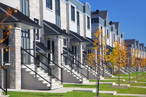Round Hill Capital enters US multifamily housing market