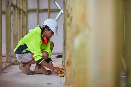 NAHB members call for efforts to attract women to homebuilding industry