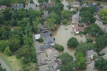 Zillow: Rising seas threaten more homes amid flood-risk zone construction
