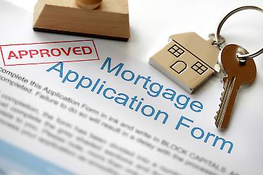 Mortgage applications for new homes rebounded in August