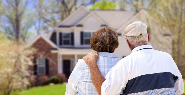 Reverse Mortgages Help Seniors Access Cash in Financial Crisis