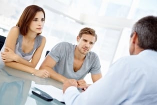 7 things you do that tell your client: "I don't care"
