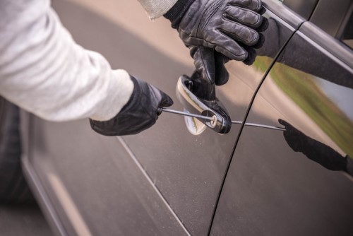 Waterloo Police charge car theft suspects in Ontario heists