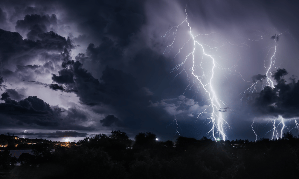Thunerstorms Thunderstorms cut electricity to North Island households | Insurance ...