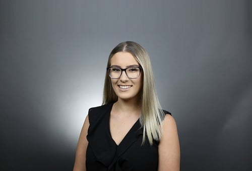 How to win client trust as a young broker