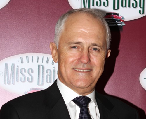 Labor attacks PM over HIH collapse