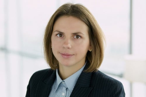 PremFina swoops for credit risk manager from rival