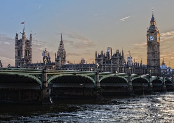 Former AXA employee to become Economic Secretary