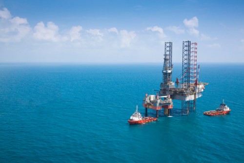 Indian refiners to use Iran tankers, insurance for oil imports