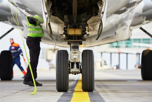 Examining airplane manufacturers’ coverage: huge risks, huge limits