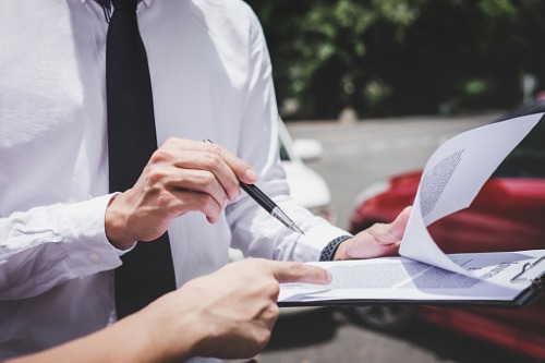 Insurer's report reveals one in four Kiwis are driving less
