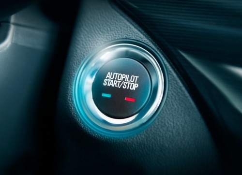 Call for insurers to "directly control" self-driving cars