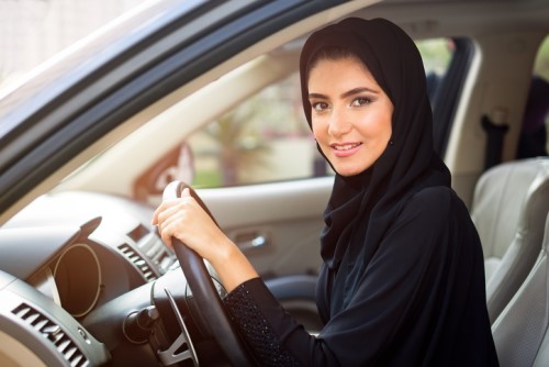 Saudi women drivers to boost motor insurance sector