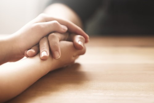 Grieving mother bullied by insurance investigator - reports