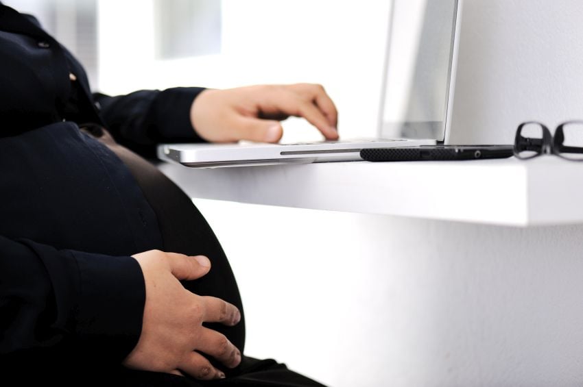 Maybank to give employees a year of maternity leave