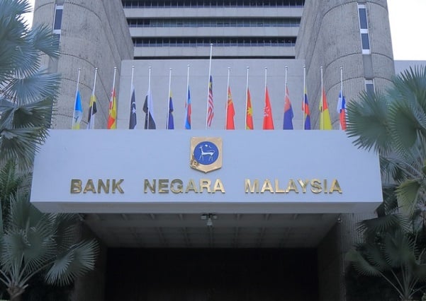 Central bank slams competition commission’s fining of insurers