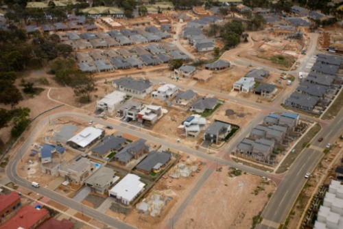 Housing expert calls for compulsory insurance for home renovations