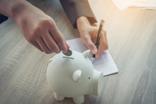 Worries over financial wellbeing impact consumers … and insurers