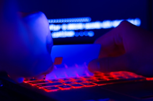 Scammers targeting Australians in key moments - Suncorp
