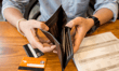 Survey reveals stark contrast in Americans' financial outlook