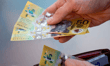 Aussie consumer spending rebounds