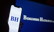 Berkshire's first post-Buffett meeting drew half-empty seats and a US$380 billion mystery