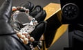 Canadian jewelers warned after police impersonation robbery